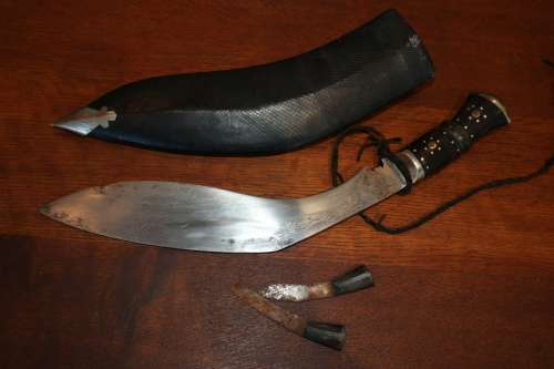 Kukri in Sheath with two small knifes