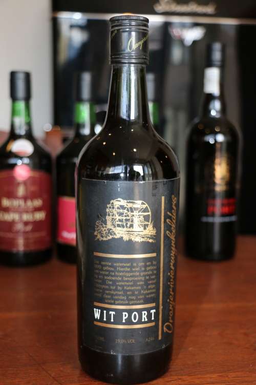 Oranjerivierkelders - Wit Port - 750ml