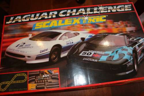 Hornby Scalextric Jaguar Challenge Set