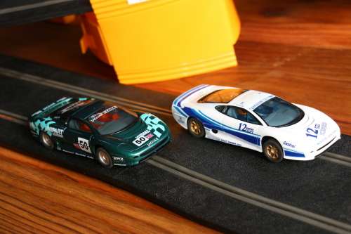 Hornby Scalextric Jaguar Challenge Set