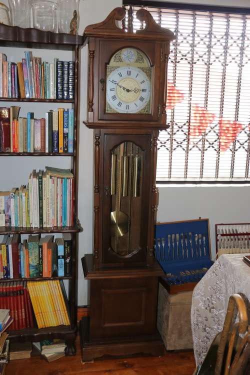 Beautiful Monega Longcase Grandfather Clock