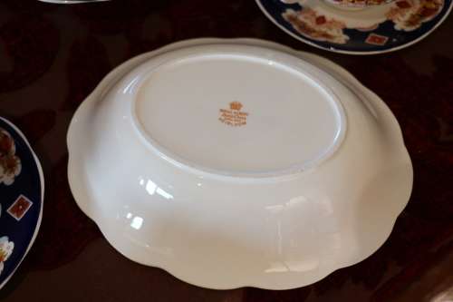 Royal Albert Heirloom Dinner Service (40 pc)