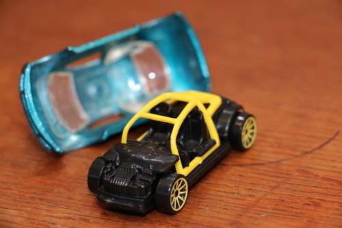 Hot Wheels - Volkswagen New Beetle Cup (2001)
