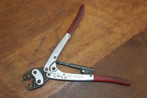 Marvel Hand Press Crimping Tool