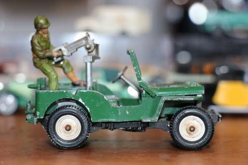 Vintage Britains Jeep (c.1976)