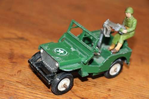 Vintage Britains Jeep (c.1976)