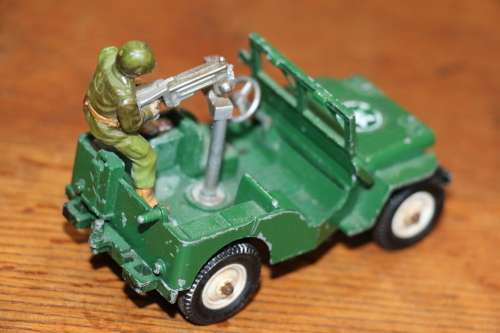 Vintage Britains Jeep (c.1976)