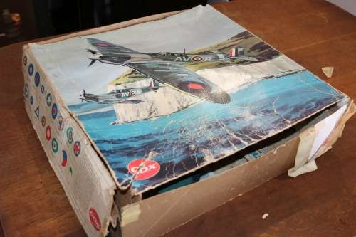 Vintage COX Thimble-Drome Gas Engined Model Aeroplane Spitfire
