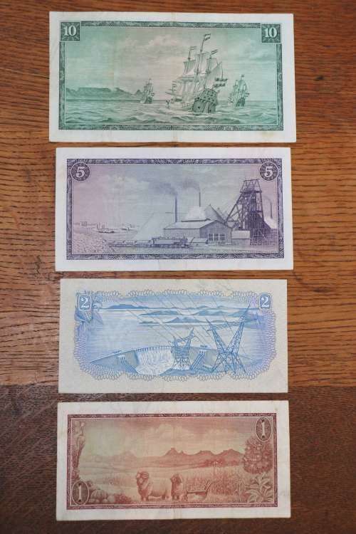 Beautiful TW de Jongh South African Bank Notes Set