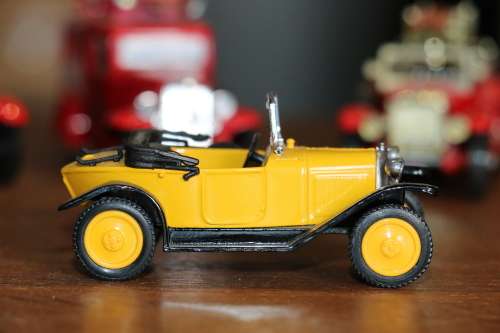Eligor Vintage Car Diecast Model