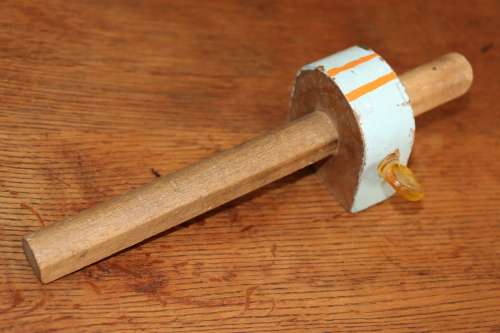 Vintage "Footprint" Marking Gauge