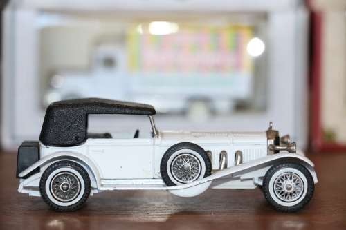 Matchbox Models of Yesteryear Diecast Model Car - 1928 Mercedes Benz 'SS'