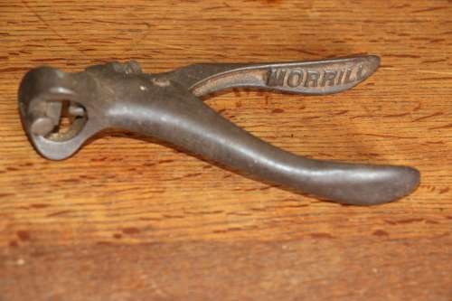 Vintage APEX MORRILL Saw Set