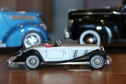 MATCHBOX Models of Yesteryear Diecast Vintage Model Car - 1937 Mercedes Benz 540K