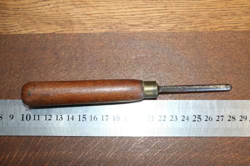 Vintage ADDIS & SON Chisel