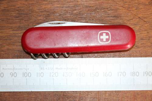 Beautiful Swiss WENGER Folding Knife