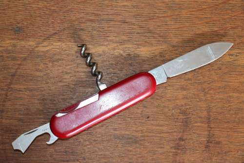 Beautiful Swiss WENGER Folding Knife