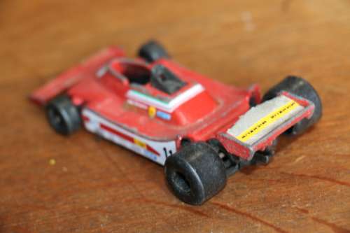 YAXON Italy Diecast Model Car - Racing Team Ferrari T4