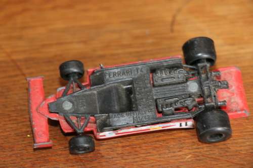 YAXON Italy Diecast Model Car - Racing Team Ferrari T4