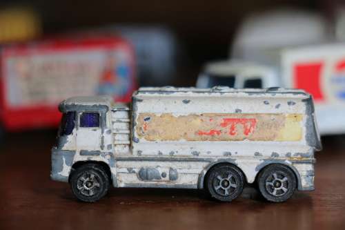 CORGI Juniors Diecast Model Truck - Fuel Tanker