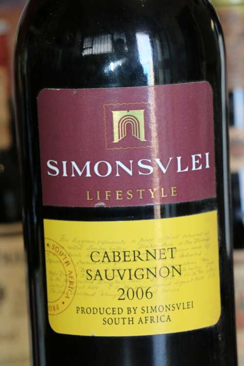 Beautiful Vintage 2006 Simonsvlei Cabernet Sauvignon Wine - 750ml
