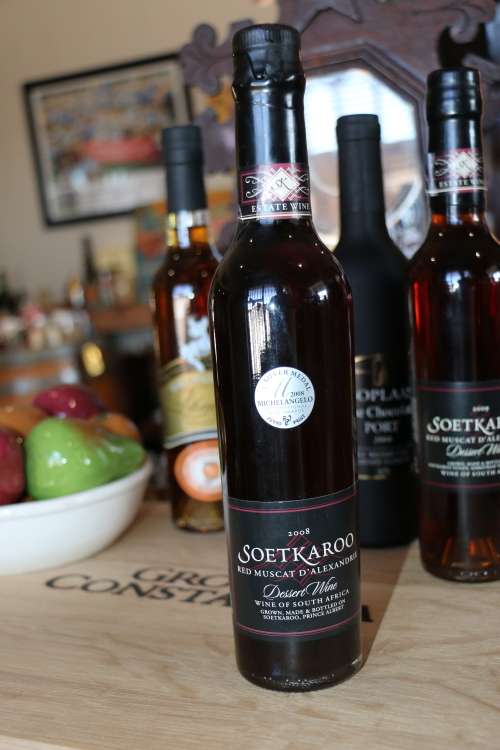 Beautiful Vintage 2008 Soetkaroo Red Muscat D'Alexandrie Dessert Wine - 375ml