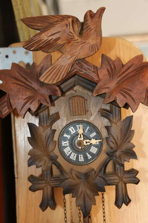 Beautiful German Antique Cuckoo / Koekoek Clock