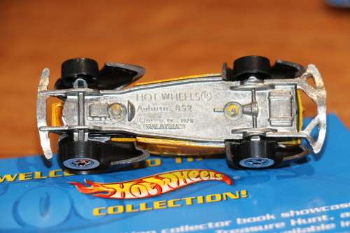 1978 Hot Wheels with White Wall Tyres Diecast Model - Auburn 852