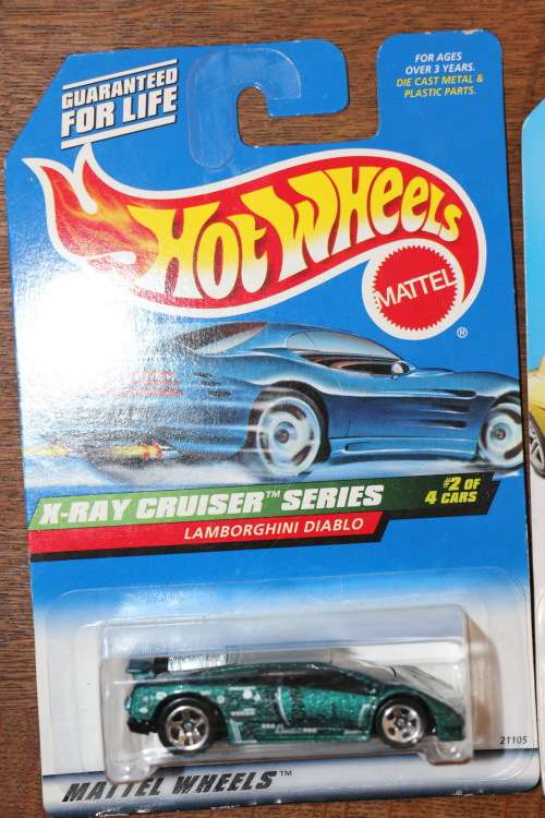 1998 Hot Wheels Diecast Model - X-Ray Cruiser Series - Lamborghini Diablo