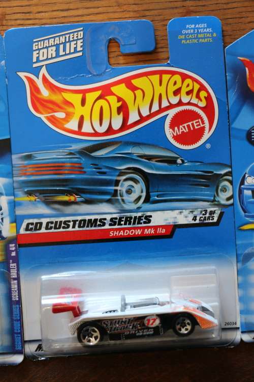 1999 Hot Wheels Diecast Model - CD Customs Series - Shadow MK IIa