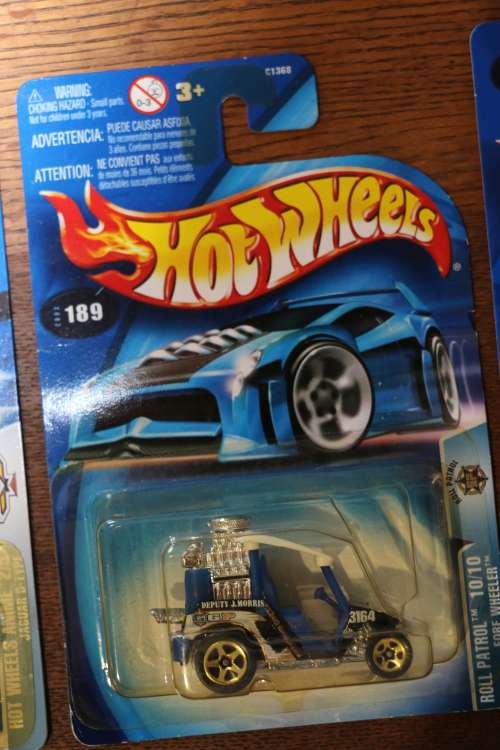 2003 Hot Wheels Diecast Model - Collector No. 189 - Fore Wheeler