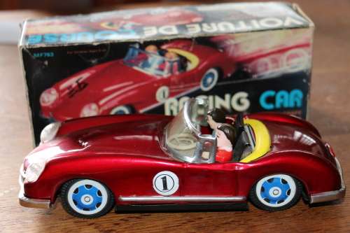 Beautiful Vintage Friction Powered Tin Plate Racing Car - Voiture De Course - In Original Box