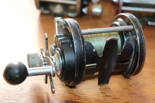 Beautiful Vintage Japanese Baitcasting Fishing Reel