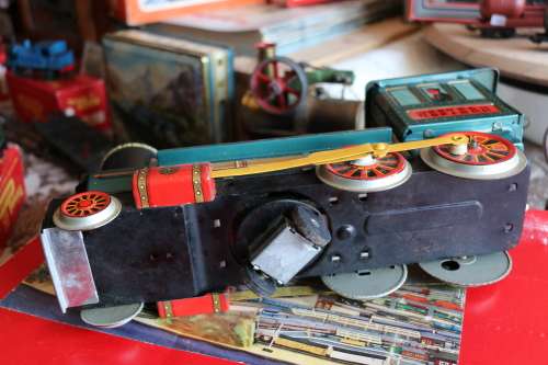 Beautiful Antique Japanese Modern Toys Battery Operated Tin Plate Train
