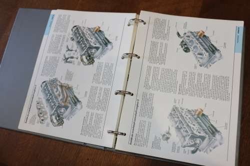 Beautiful Vintage AA RSA Car Maintenance Manual