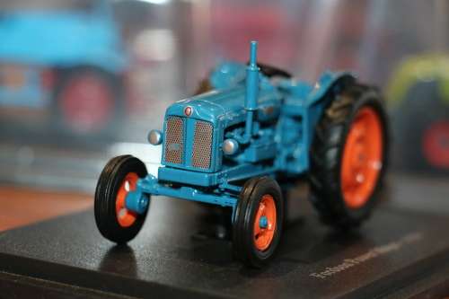 Hachette Diecast Tractor Models - Fordson Power Major - 1958