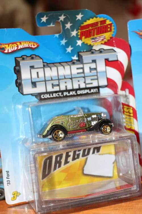 2008 Hot Wheels Diecast Model - Connect Cars, Oregon - '33 Ford