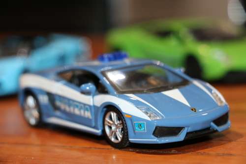 Beautiful Maisto Diecast Model - Lamborghini Gallardo (1:38)