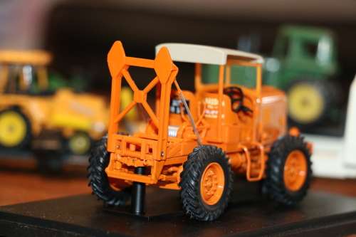 Hachette Diecast Tractor Models - Latil H14 TL10 - 1950
