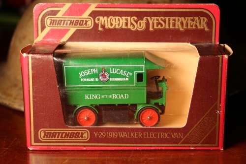 Vintage MATCHBOX Models of Yesteryear Diecast Models - 1919 Walker Electric Van - Limited Edition