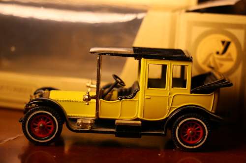 Vintage MATCHBOX Models of Yesteryear Diecast Models - 1914 Prince Henry Vauxhall