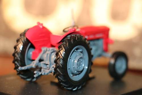 Hachette Diecast Tractor Models - Massey Ferguson 65 - 1959