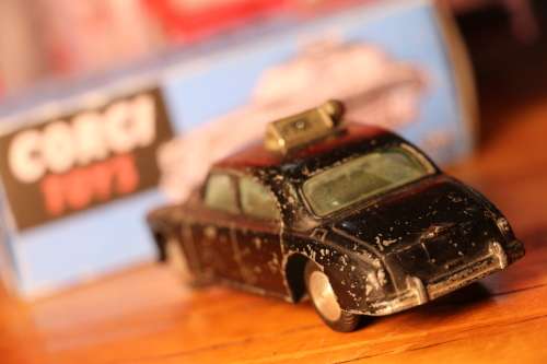 Vintage CORGI TOYS Diecast Model - Riley Pathfinder Police Car