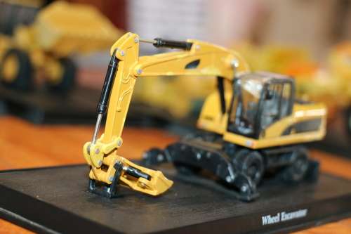 Construction Diecast Model - Wheel Excavator