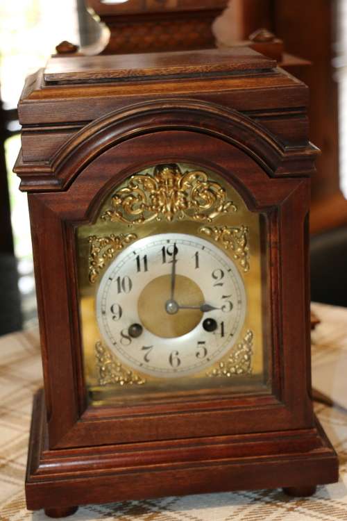 Beautiful Antique Junghans Bracket Shelf Clock