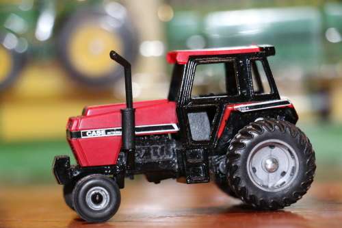 ERTL Farm Tractor Diecast Models - Case International 2594 Tractor