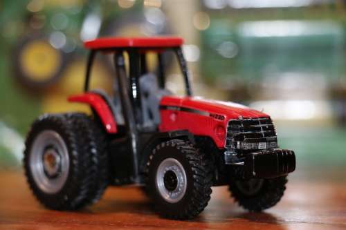 ERTL Farm Tractor Diecast Models - Case International MX220 Tractor
