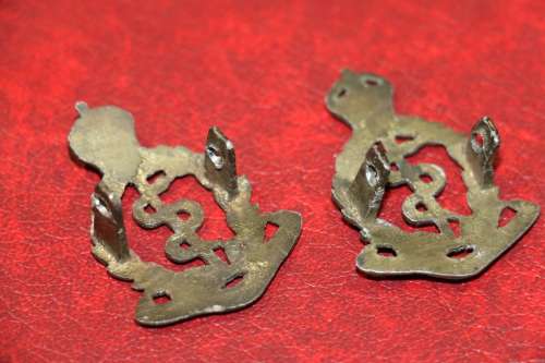 Vintage South African Army Medics Badges