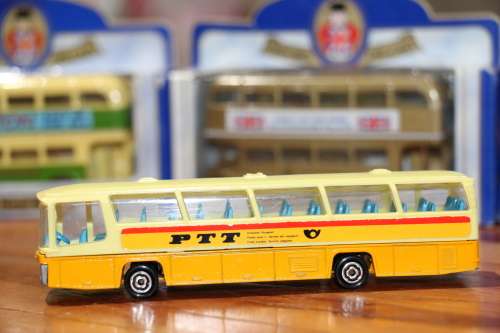 MAJORETTE Diecast Model - Neoplan Bus (1:87)