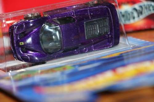 2001 HOT WHEELS Diecast Model - FERRARI F50